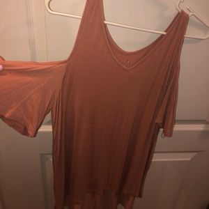 Casual Cut Out Shoulder Top
